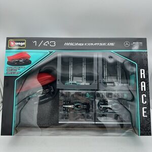 Burago 1:43 Formula 1 Deluxe Paddock Set McLaren Brand New In Box Lewis Hamilton